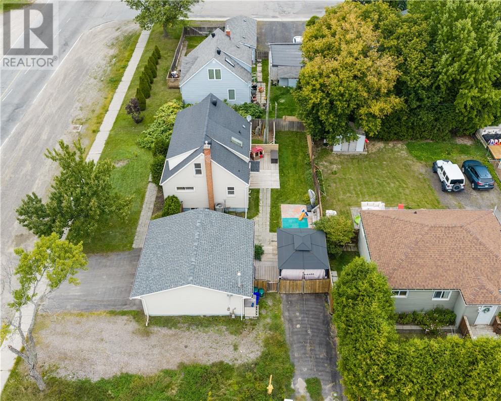 587 Main Street - Image 26