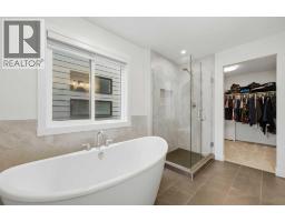 93 Rochester Way Nw, Calgary, AB T3L0J6 Photo 26