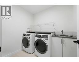 93 Rochester Way Nw, Calgary, AB T3L0J6 Photo 33