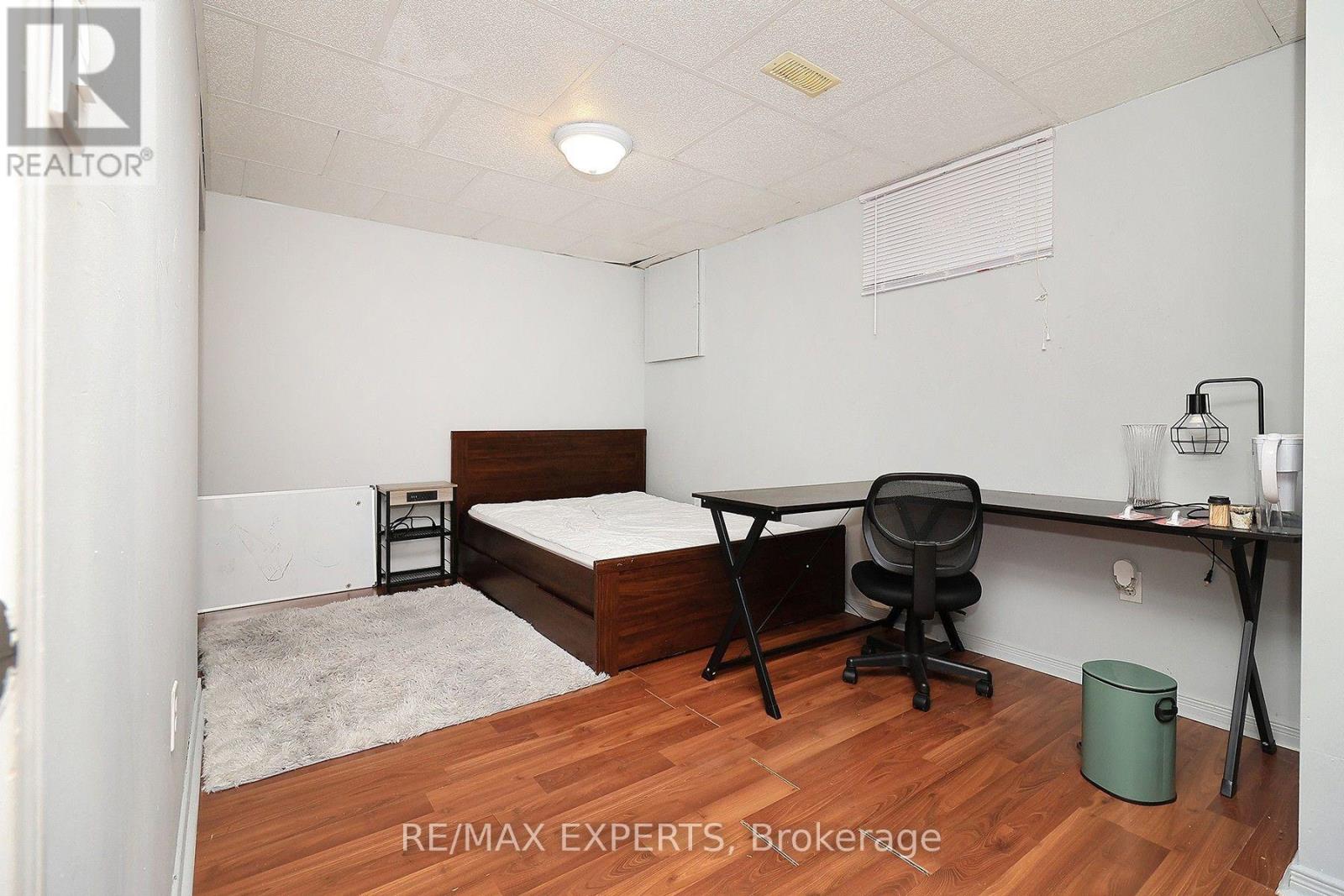 127 WHITNEY AVENUE - 16