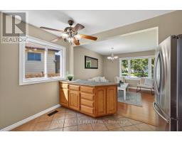 Family room - 51 Garland Crescent, London East, ON N5V1N4 Photo 6