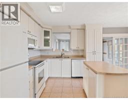 Living room - 123 Acadie, Saint Antoine, NB E4V1B5 Photo 11