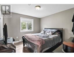 28 Cessna Street thumbnail 11