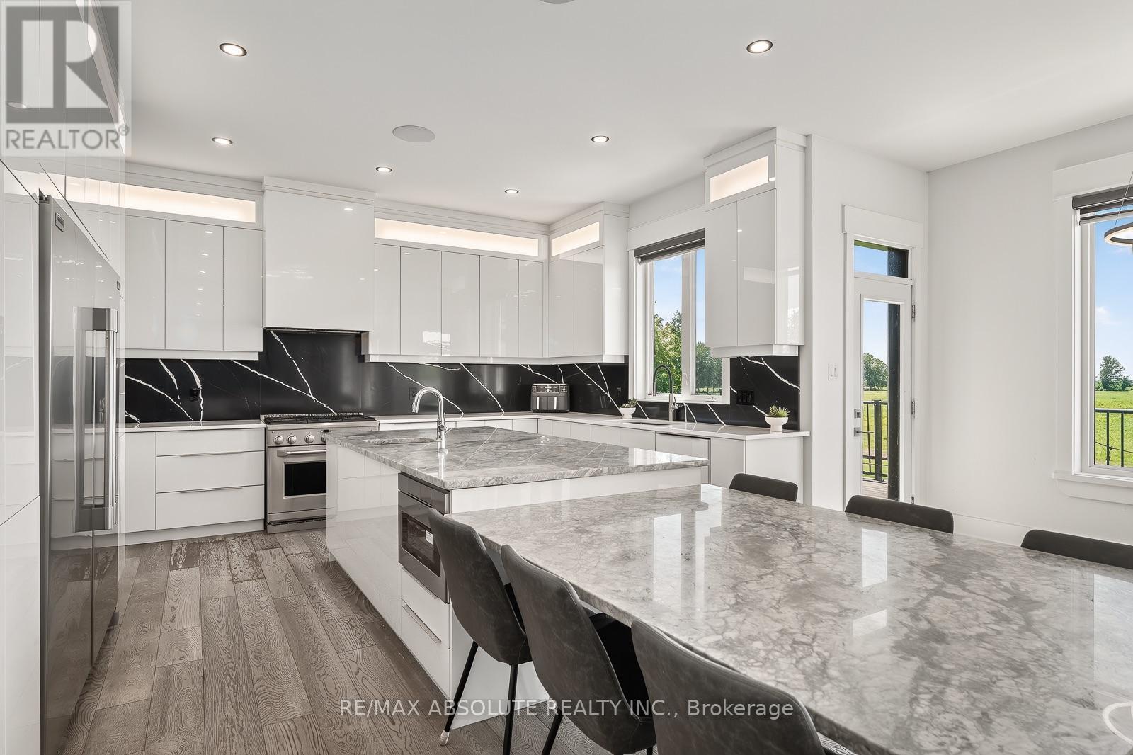3194 STEEPLE HILL CRESCENT, Ottawa. Luxury613. By Peter Sagos - Image 17