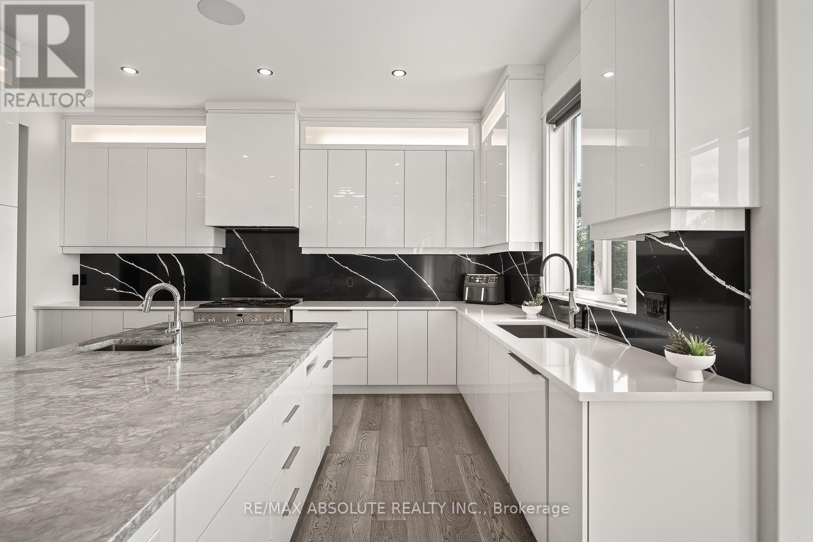 3194 STEEPLE HILL CRESCENT, Ottawa. Luxury613. By Peter Sagos - Image 19