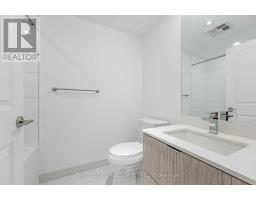 1611 - 395 Bloor Street E, Toronto, ON M4W0B4 Photo 17