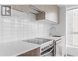 1611 - 395 Bloor Street E, Toronto, ON M4W0B4 Photo 7