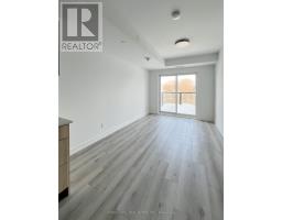 606 - 2000 Bathurst Street, Toronto, ON M5P0A7 Photo 6