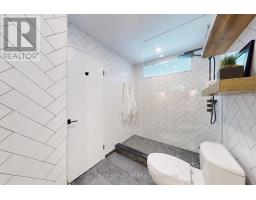 231 - 901 Queen Street W, Toronto, ON M6J3X4 Photo 32