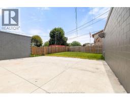 8031 Wyandotte Street East, Windsor, ON N8S1T2 Photo 23
