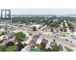 8031 Wyandotte Street East, Windsor, ON N8S1T2 Photo 25