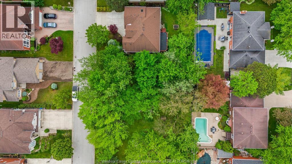 3696 Huntington AVENUE - 50