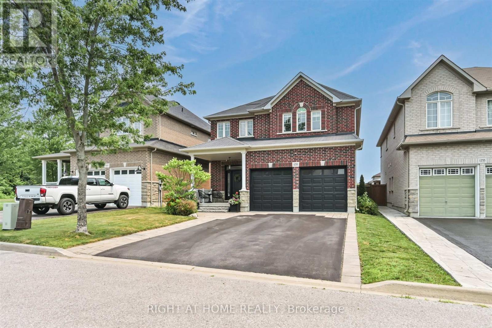 1259 Aldsworth Crescent, Oshawa, ON
