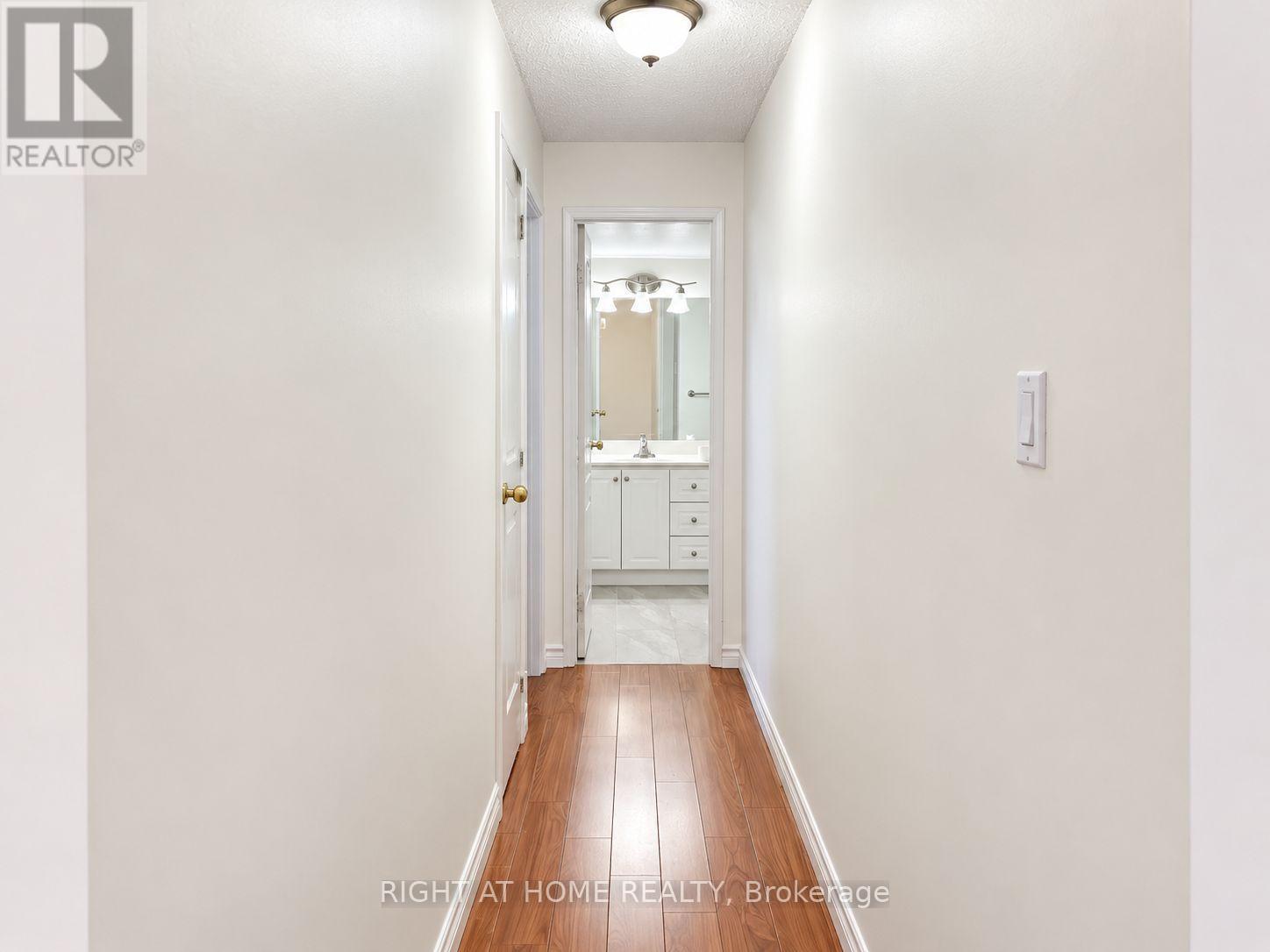 #1911 45 SILVER SPRINGS BOULEVARD - 11