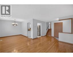 4pc Bathroom - 41 Darlington Drive, Hamilton, ON L9C2L8 Photo 8