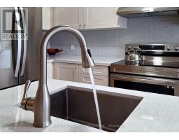 245 Orr Drive, Bradford West Gwillimbury, ON L3Z0S3 Photo 9