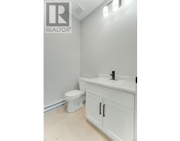 28 Tulip Ridge Boulevard thumbnail 13