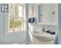 3404 Brow Of Mountain Road, West Black Rock, NS B0P1V0 Photo 16