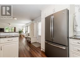 504 Lake Drive, Tupper Lake, NS B0P1G0 Photo 10