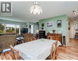 Primary Bedroom - 2045 Winmeadow Pl, Sidney, BC V8L4S3 Photo 7