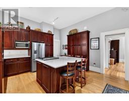 5691 Inglis Street, Halifax Peninsula, NS B3H1K2 Photo 17