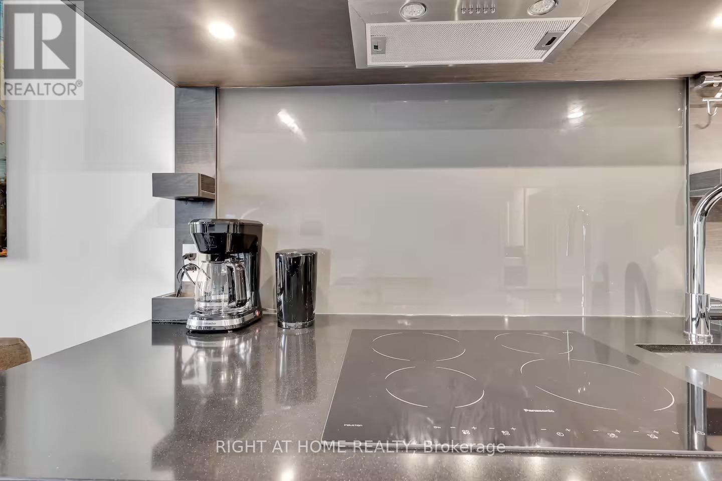 Photo of 223 - 28 ANN STREET