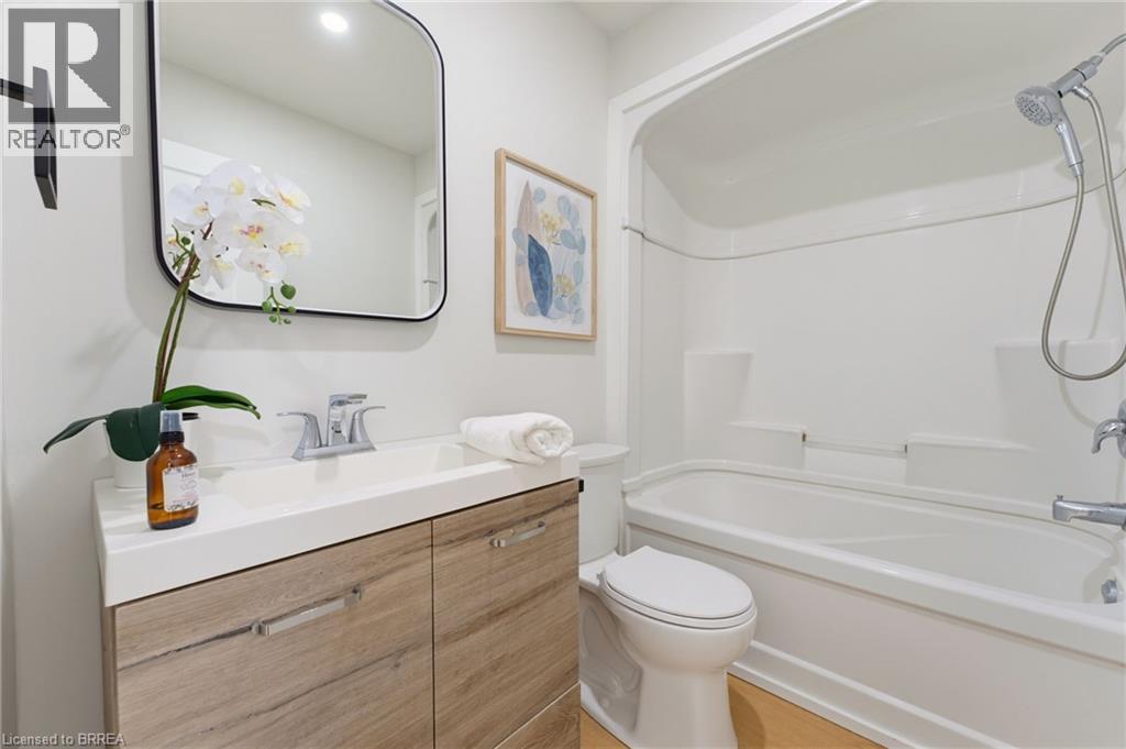 115 EVELYN Street - Image 11