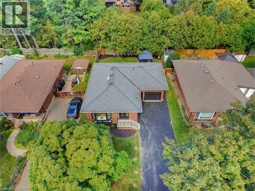 115 EVELYN Street - Image 23