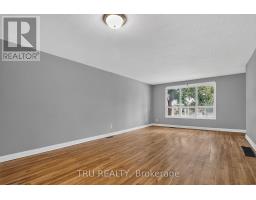 A - 2428 Iris Street, Ottawa, ON K2C1C6 Photo 11