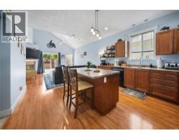 Kitchen - 13 6078 Truesdale St, Duncan, BC V9L0B4 Photo 11