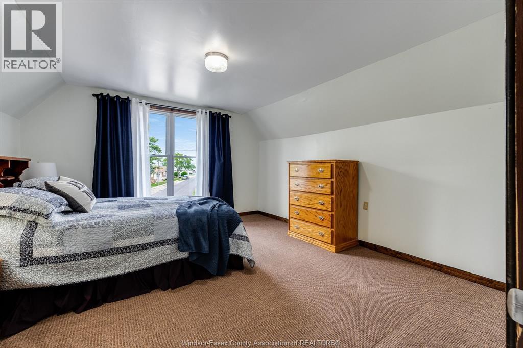 56 Foster STREET - 26