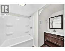 2016 46 Street Se, Calgary, AB T2B1K6 Photo 35