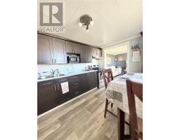 69 Elizabeth Avenue thumbnail 16