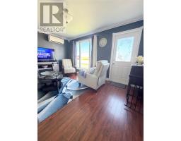 69 Elizabeth Avenue thumbnail 24