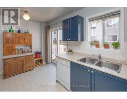 112 Wharhol Private, Ottawa, ON K2H1G6 Photo 16