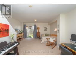 112 Wharhol Private, Ottawa, ON K2H1G6 Photo 30