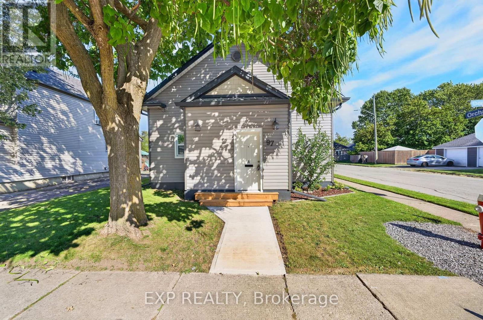 97 DEERE STREET - 3
