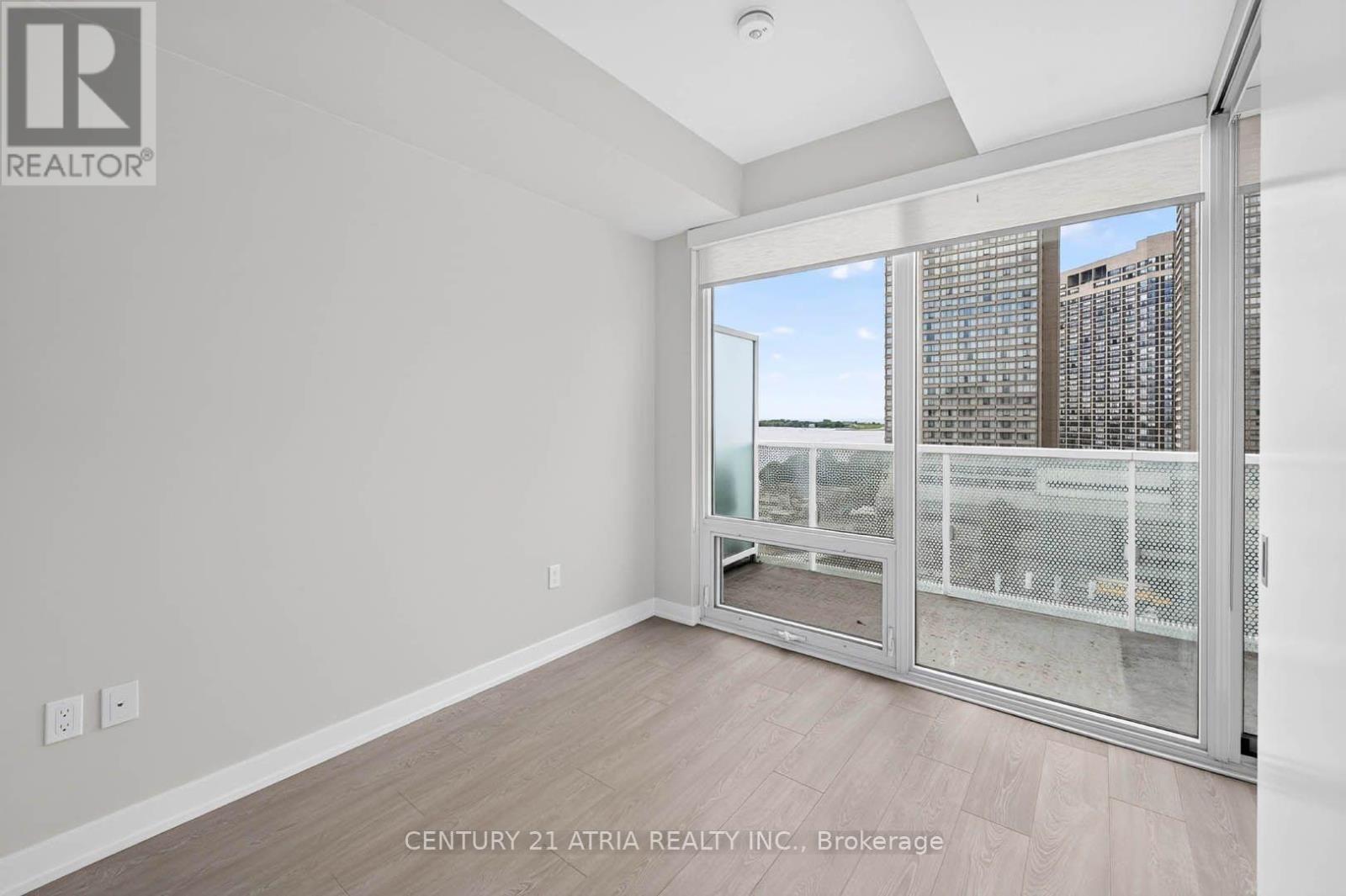 #1108 15 QUEENS QUAY E - 28