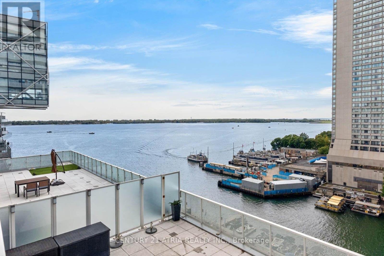#1108 15 QUEENS QUAY E - 34