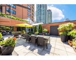 704 - 260 Heath Street W, Toronto, ON M5P3L6 Photo 10