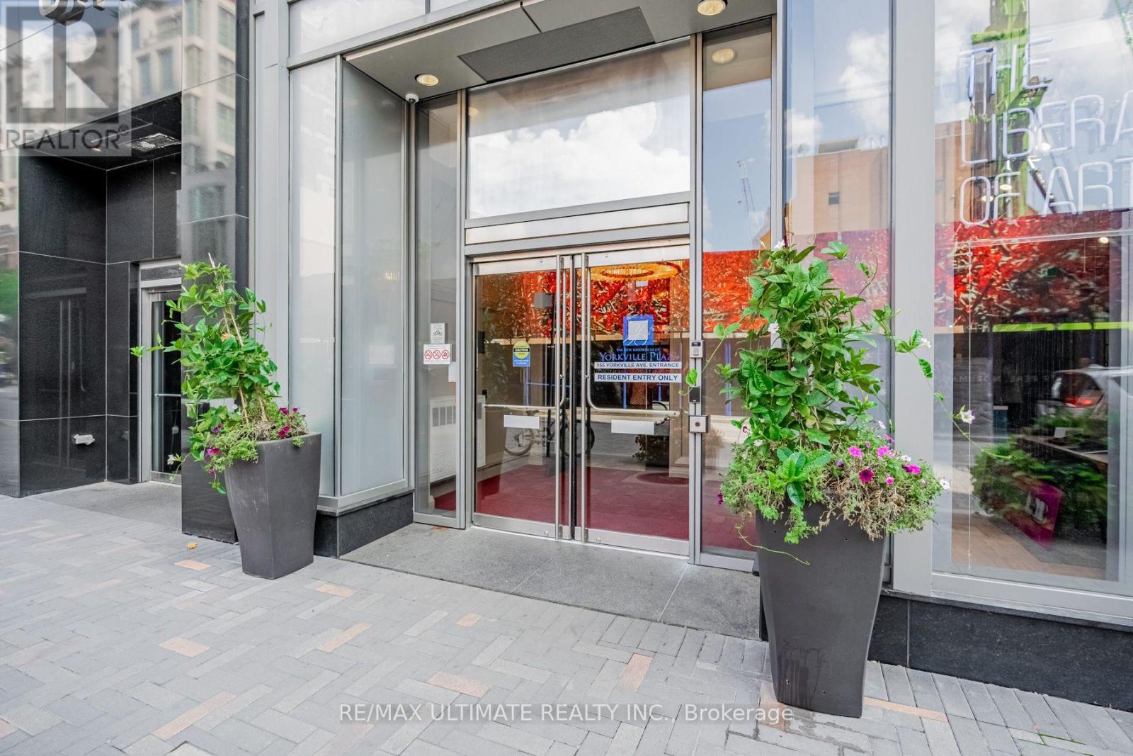 #1607 155 YORKVILLE AVENUE - 24