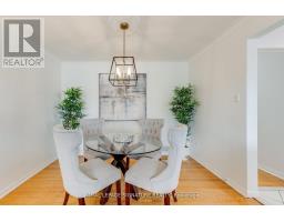 Living room - 124 Edmonton Drive, Toronto, ON M2J3X1 Photo 7