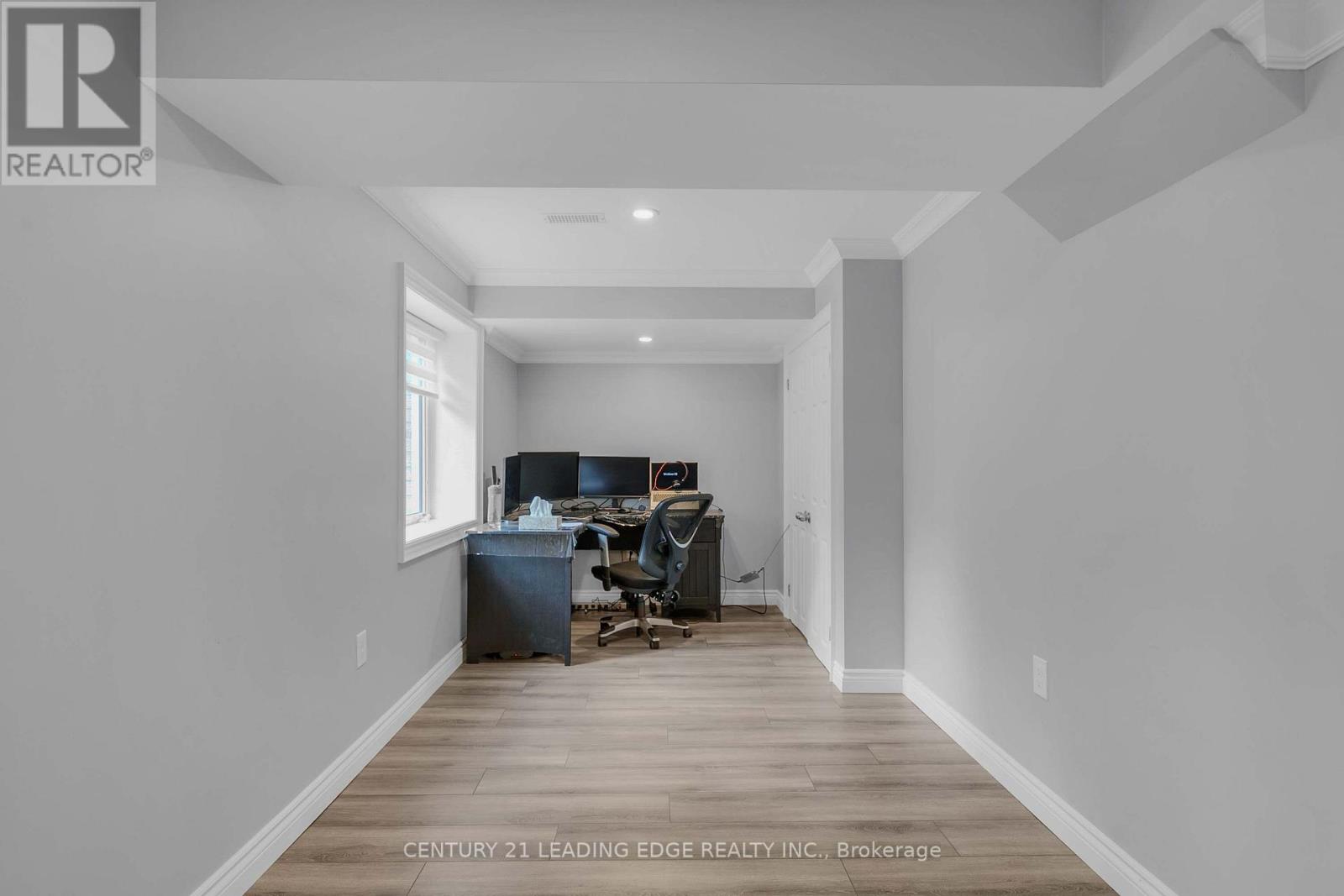 1530 Rockaway Street East, Oshawa, ON photo 43