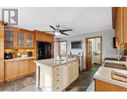 Family room - 5065 10th Line, New Tecumseth, ON L0G1A0 Photo 6