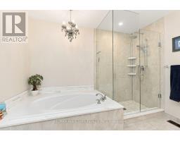 39 Louisbourg Way, Markham, ON L6E2A2 Photo 28
