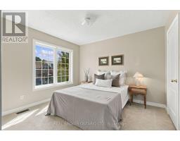 621 Society Crescent, Newmarket, ON L3X2V8 Photo 27