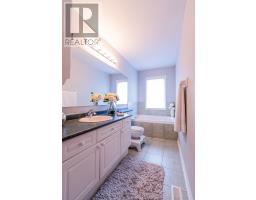 43 Mainland Crescent, Vaughan, ON L6A3G4 Photo 24