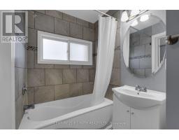 Units 1 + 2 + Coach House - 12 Dufferin Street, Barrie, ON L4N2J7 Photo 9