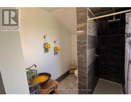 2056 Mill Street E, Howick, ON N0G1X0 Photo 22