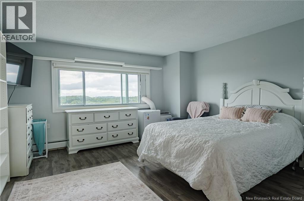 #1506 310 Woodward Avenue - Image 32
